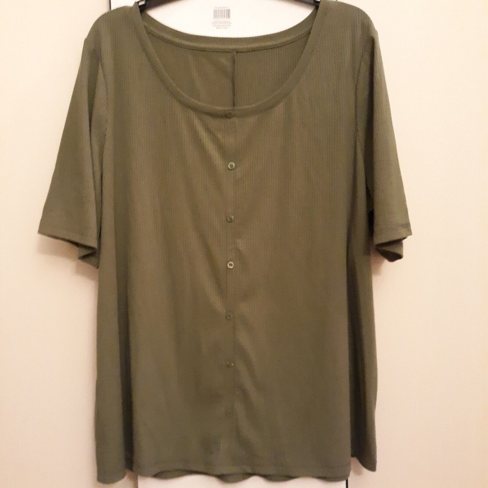 Lane Bryant Womens Plus Size Blouse Green Top W/Button Accent Ribbed Fabric Soft